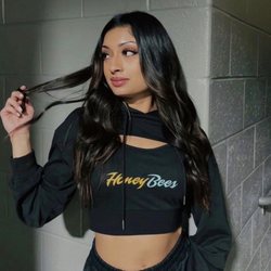 Lauren at Reverie Salon