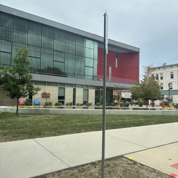 1833 - Outside - New American Near Me - Oberlin, Ohio