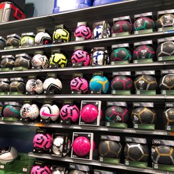 DICK'S Sporting Goods