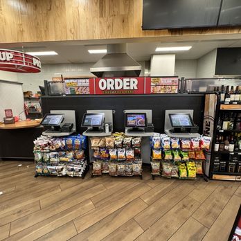 Sheetz - the inside of a grocery store - Convenience Stores Near Me - Lititz, Pennsylvania