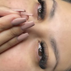 Lush Esthetics by Anaiis