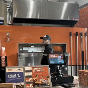 Blaze Pizza - Pizza Near Me - Orlando, Florida