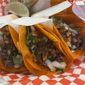 Guerito’s Red Tacos - More Birria - Food Trucks Near Me - San Antonio, Texas