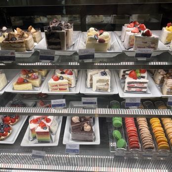Paris Baguette - Bakeries Near Me - Commack, New York Paris Baguette - Bakeries Near Me - Commack, New York