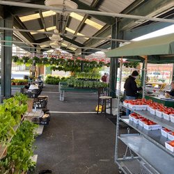 Sushi Garden - A nice big outdoor market, with inside shopping!!!