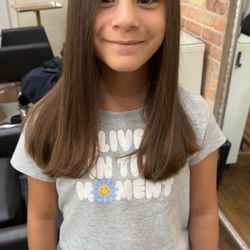 Salon D'Lauren - My daughter got pampered thank you Noemi! Thank you Salon D Lauren for doing an amazing job on my daughter's hair she loves it!