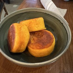 Hoe cakes 10/10 Hoe cakes 10/10