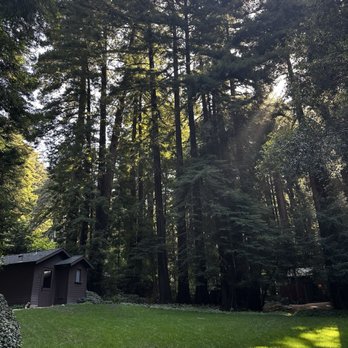 Glen Oaks Big Sur - Hotels Near Me - Big Sur, California