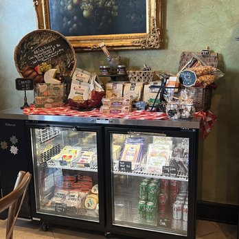 Bourgmont Winery - Wine Tasting Room Near Me - Bucyrus, Kansas