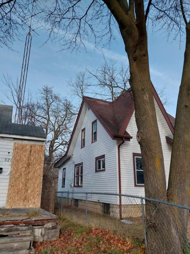 Slide of Affordable Handyman with Experience