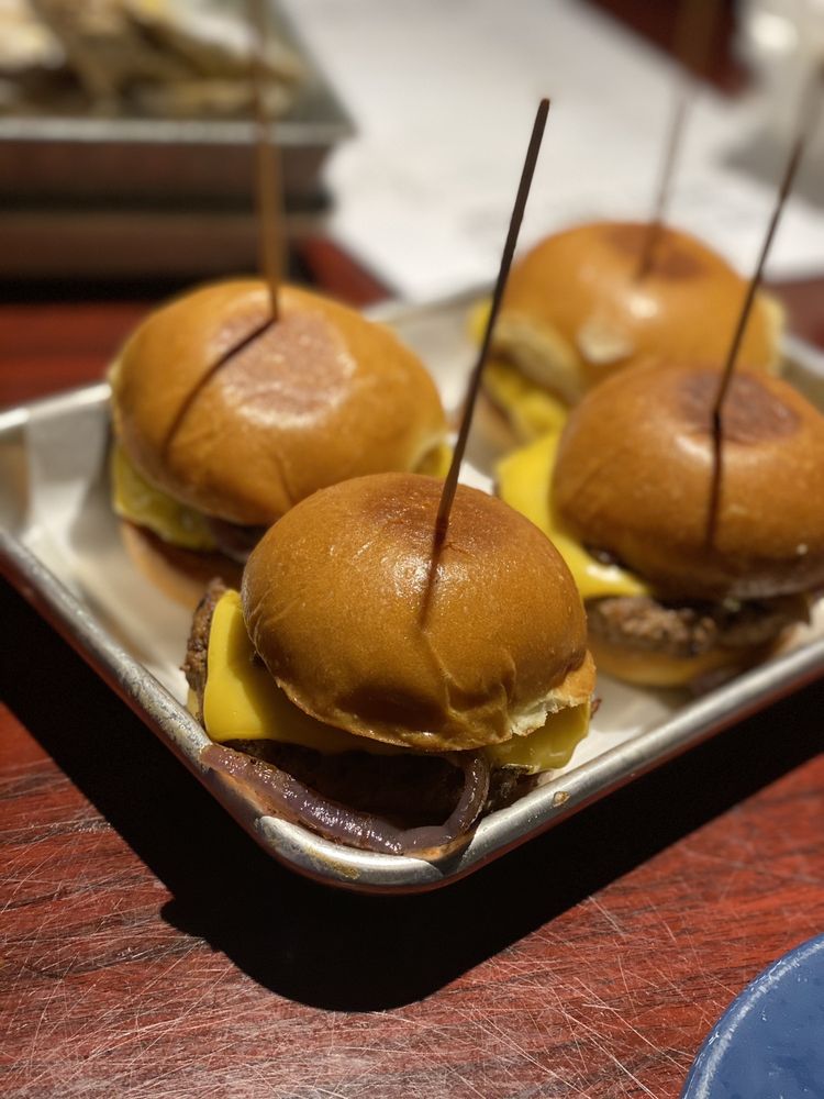 Lilo's Street Food & Bar
