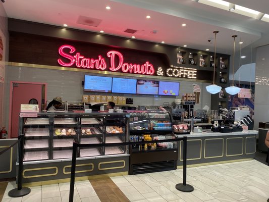 Stan's Donuts & Coffee by null