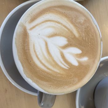 Perenn - Midtown - Vanilla Latte - Bakeries Near Me - Reno, Nevada