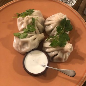 Ararate - Traditional khinkali - Restaurants Near Me - Lisbon, 11