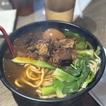 Lan City Handpulled Noodle - Beef noodle soup - Noodles Near Me - Ypsilanti, Michigan Lan City Handpulled Noodle - Beef noodle soup - Noodles Near Me - Ypsilanti, Michigan