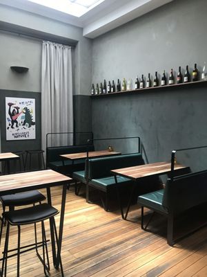 Lucinda Wine Bar by null