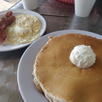 Willy's Eatery - Pancakes so buttery and fluffy - Greek Near Me - Anaheim, California Willy's Eatery - Pancakes so buttery and fluffy - Greek Near Me - Anaheim, California