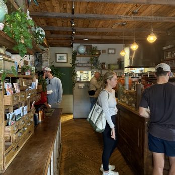 Harken Cafe - Interior - Coffee & Tea Near Me - Charleston, South Carolina