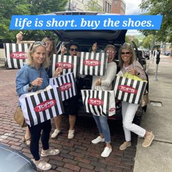 Tops For Shoes - Outer Banks tennis team loves Tops!