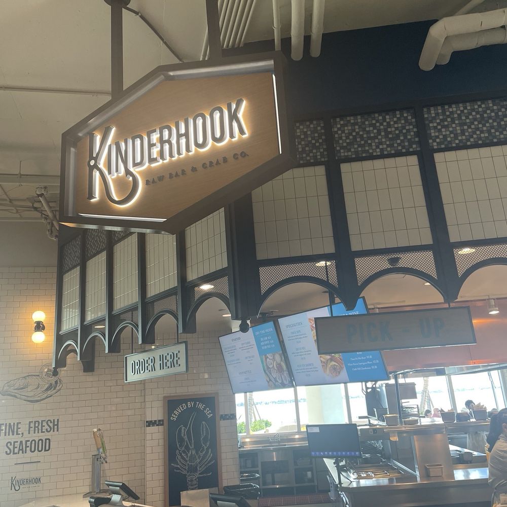 Kinderhook Raw Bar - Counter-place your order then pick up food when it's ready style - Fish & Chips Near Me - Charlotte Harbor, Florida Kinderhook Raw Bar - Counter-place your order then pick up food when it's ready style - Fish & Chips Near Me - Charlotte Harbor, Florida