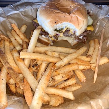 Doc's - Romeo & Juliet: the perfect couple - Fast Food Near Me - Beloit, Wisconsin