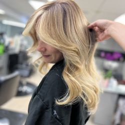 Innovaciones Salon & Beauty Shop - By Yeilys Camero