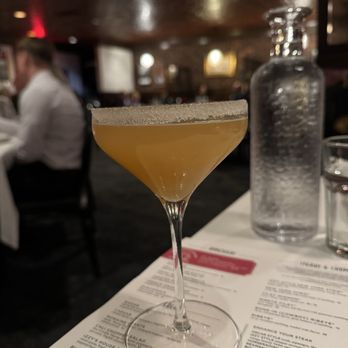 Harry & Izzy's - Hennessy lemon drop - Steakhouses Near Me - Indianapolis, Indiana