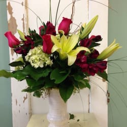 Petals design and living gifts