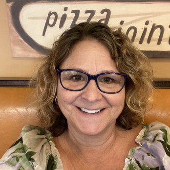 Uncle Maddio's - Me - Pizza Near Me - High Point, North Carolina