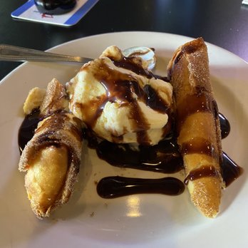 R-Bar and Grill - Deep Fried Cheesecake - Sports Bars Near Me - Highland, Indiana