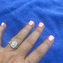 Calinails - Sofia and FT did a great job for me and my mom! They took the time to take care of my ingrown toenails and cuticles. We will be back!