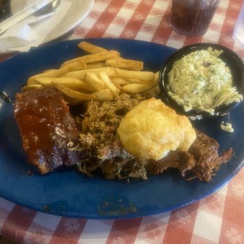 Bennett's Pit Bar-B-Que - Texan Sampler Platter Lunch - Barbeque Near Me - Pigeon Forge, Tennessee Bennett's Pit Bar-B-Que - Texan Sampler Platter Lunch - Barbeque Near Me - Pigeon Forge, Tennessee