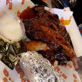 Phil's BBQ - Barbeque Near Me - San Diego, California Phil's BBQ - Barbeque Near Me - San Diego, California