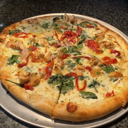 The Neighborhood - One of their special pizzas, Chicken Florentine. It was so good with their white sauce and touch of roasted garlic.