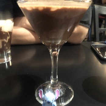 Lulu's Chocolate Bar - Raspberry Truffle Martini $11 - Desserts Near Me - Savannah, Georgia Lulu's Chocolate Bar - Raspberry Truffle Martini $11 - Desserts Near Me - Savannah, Georgia