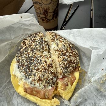 Cassidys Corner Cafe - Bagels Near Me - Eastvale, California