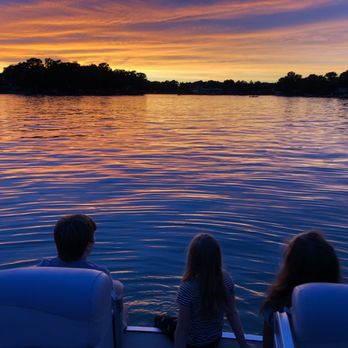 Lake McQueeney Real Estate - Real Estate Agents Near Me Lake McQueeney Real Estate - Real Estate Agents Near Me