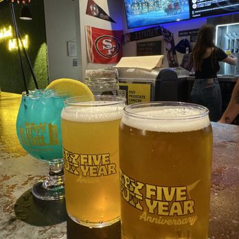 Tipsy Putt - Pubs Near Me - Sacramento, California Tipsy Putt - Pubs Near Me - Sacramento, California