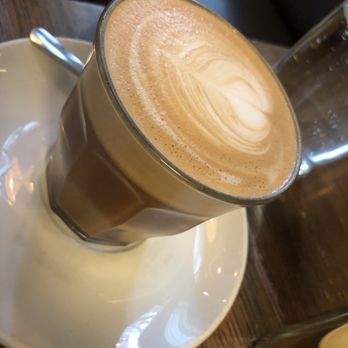 Medina Cafe - lavender latte - Breakfast & Brunch Near Me - Vancouver, British Columbia