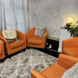 Da Vinci Nails Spa - Waiting area