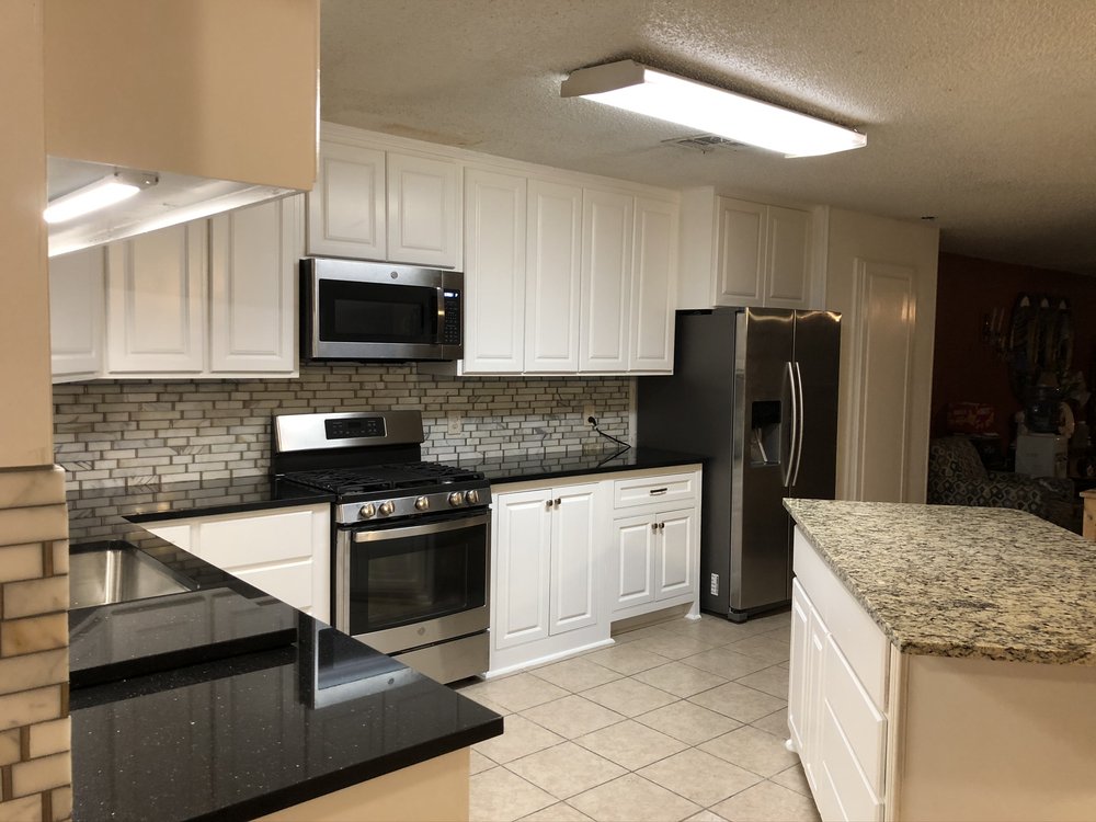 Slide of J's Custom Works