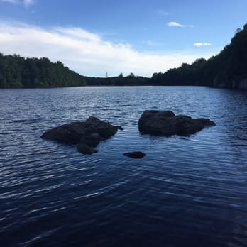 Pyramid Mountain Natural Historic Area - Reservoir view - Hiking Near Me - Boonton, New Jersey