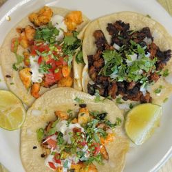 El Palmar - Shrimp & Carne Asada Tacos
