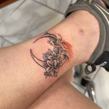 Vagabond Tattoo - Tattoo - Tattoo Near Me - Kihei, Hawaii Vagabond Tattoo - Tattoo - Tattoo Near Me - Kihei, Hawaii