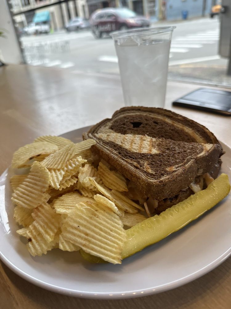 THE HUB COFFEE HOUSE & CAFE 46 Photos & 65 Reviews 236 W Main St