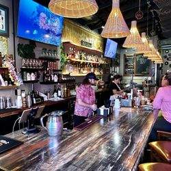 Ohana Island Grill & Bar - Interior