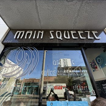 Main Squeeze - Juice Bars & Smoothies Near Me - Santa Monica, California