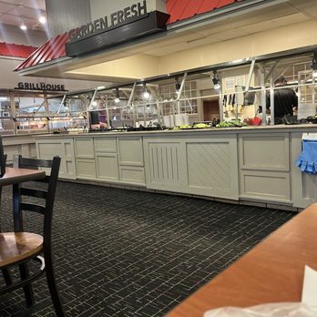 Golden Corral Buffet & Grill - Buffets Near Me - Matthews, North Carolina