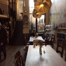 Cafesito - Cool lighting