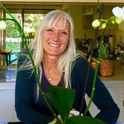 Sunshine Lash & Skin - Lucinda, your Holistic Esthetician & Eyelash Artist